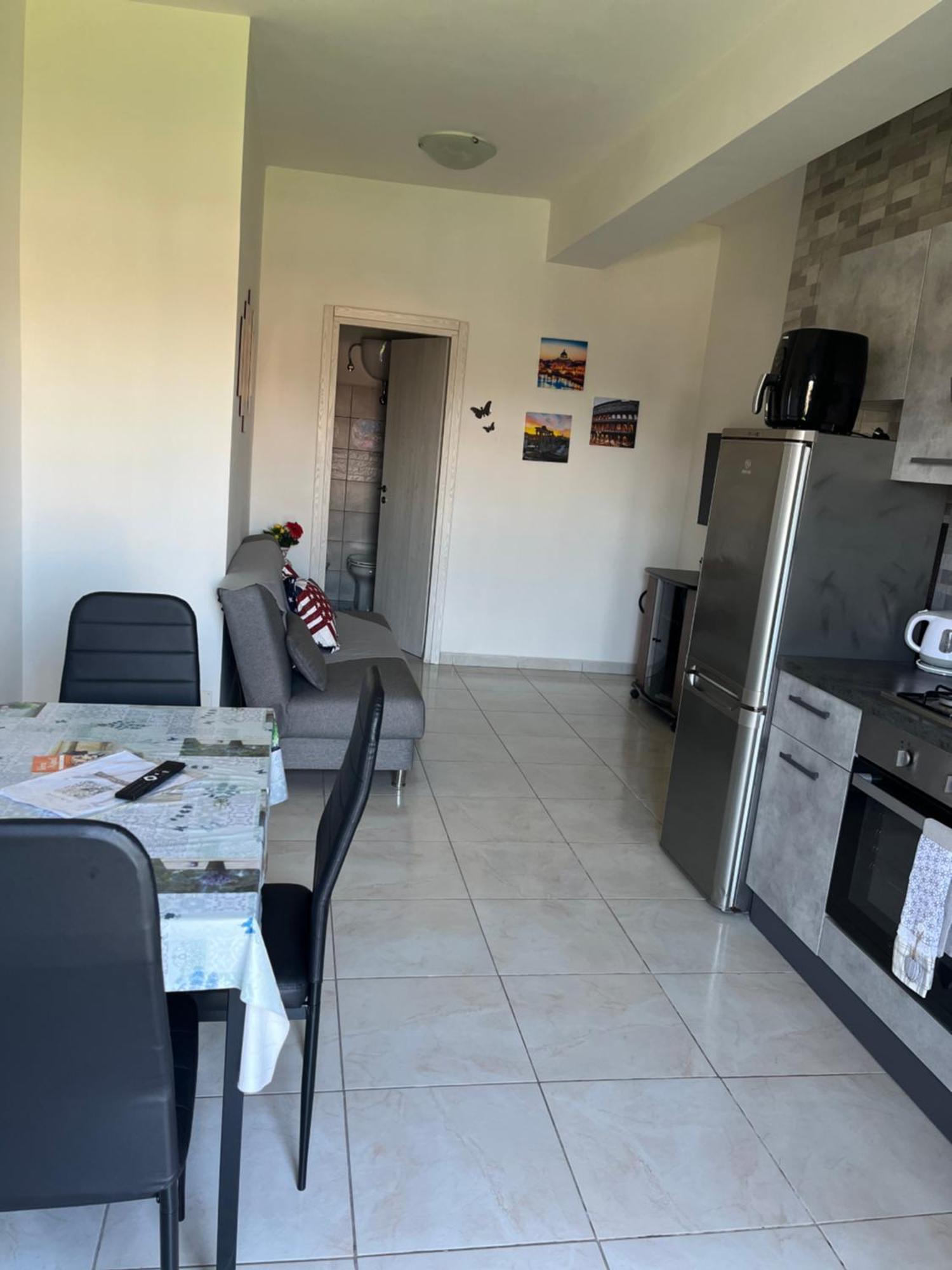 Monolocale Rosy Apartamento Fiumicino Exterior foto